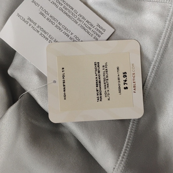 Fabletics pants - Picture 3 of 4